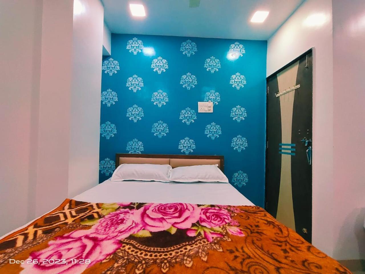 Amrit Guest House Pune Ngoại thất bức ảnh