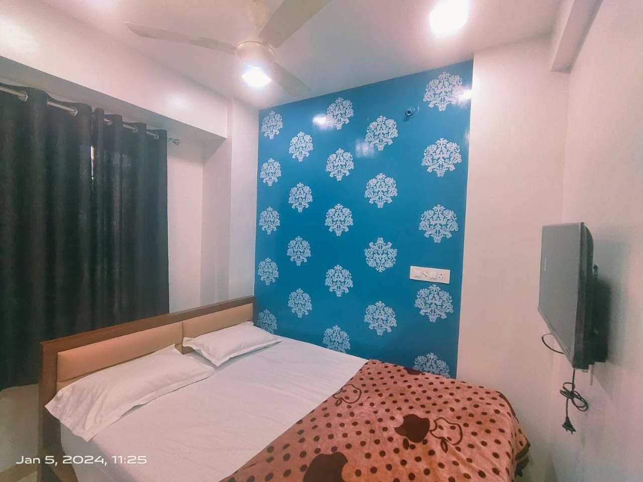 Amrit Guest House Pune Ngoại thất bức ảnh